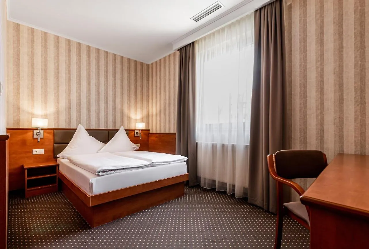 Premium Hotel Bacero Вроцлав 3*,  Польша