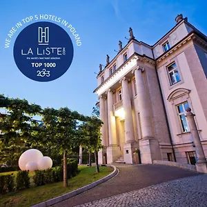 Hotel Platinum Palace Boutique &